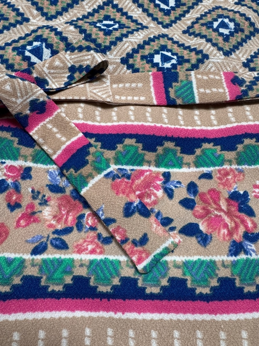 Under Skies Floral & Geometric Midi Shift Dress 💗 Beige Pink Blue & Green - Picture 13 of 16